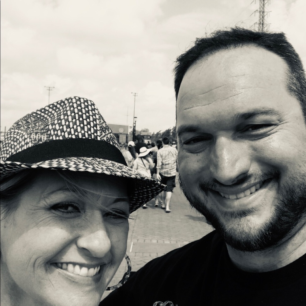 Meet your Posher, Crystal